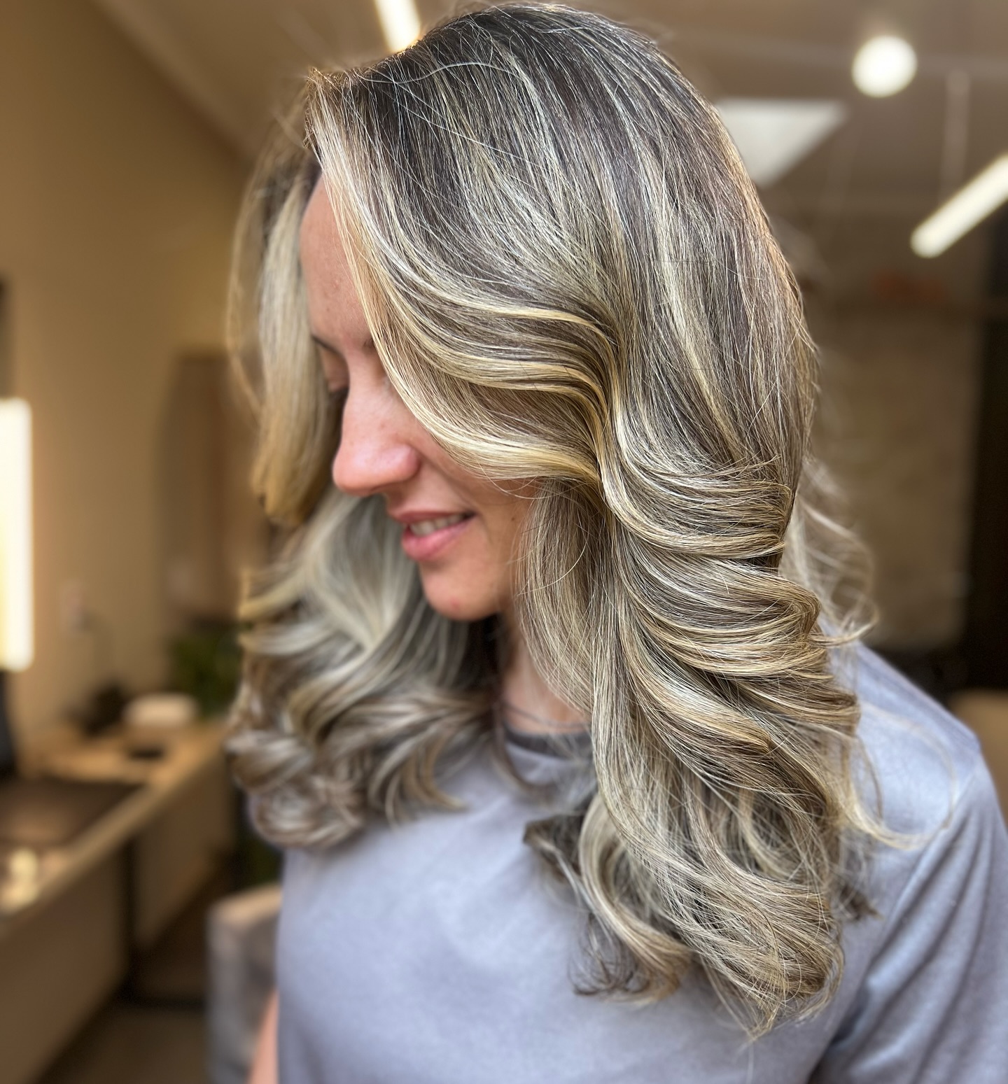 Mechas realizadas pela profissional Halene | Tica Cabelos Salão de beleza Campinas