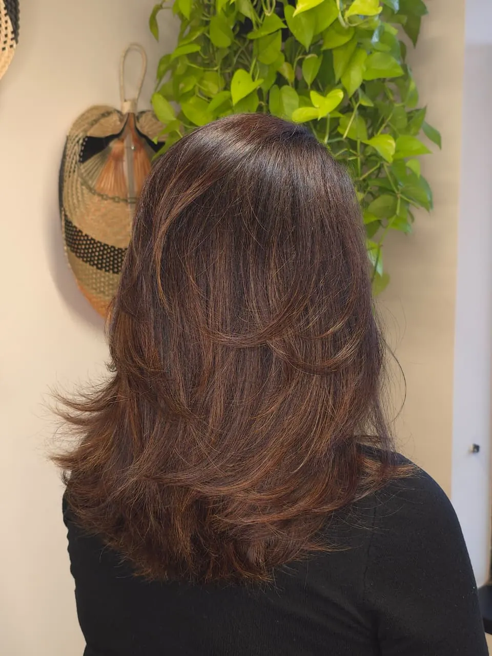 Longo em camadas - modelo de corte Tica Cabelos