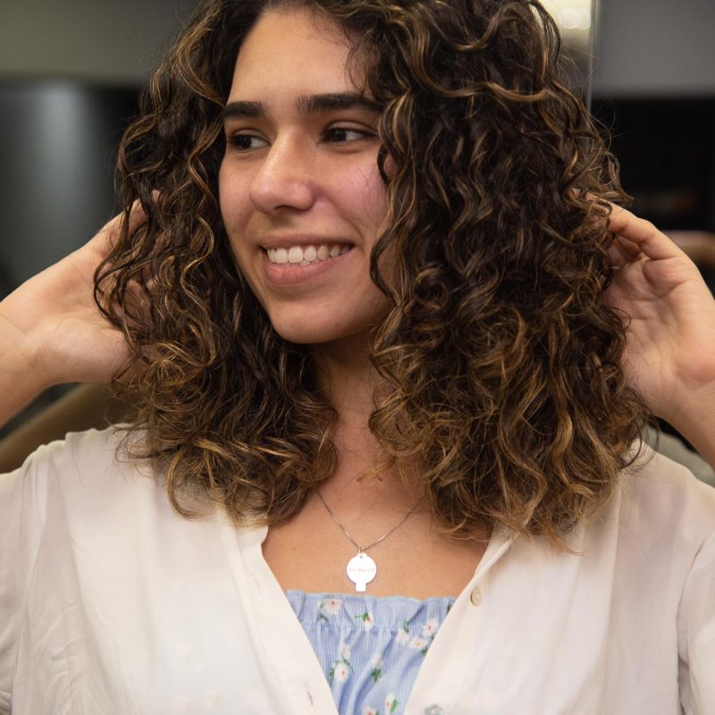 Cliente de mechas do curso | Tica Cabelos salão de beleza em Campinas