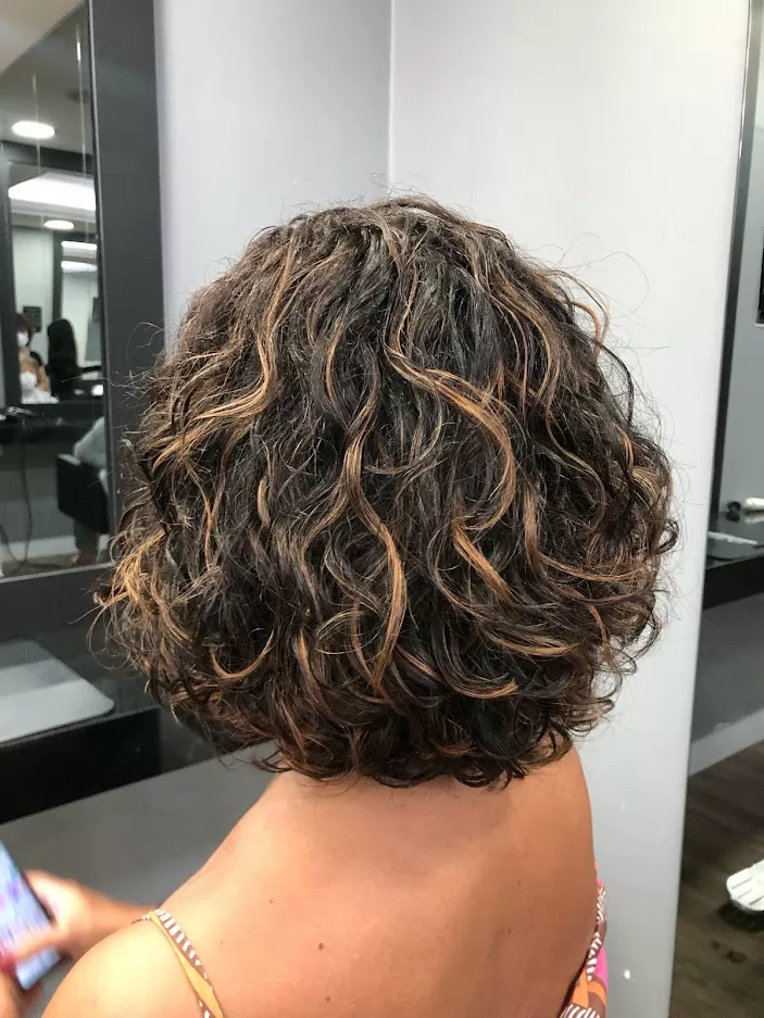 Venha fazer seu Cabelo conosco - Tica Cabelos